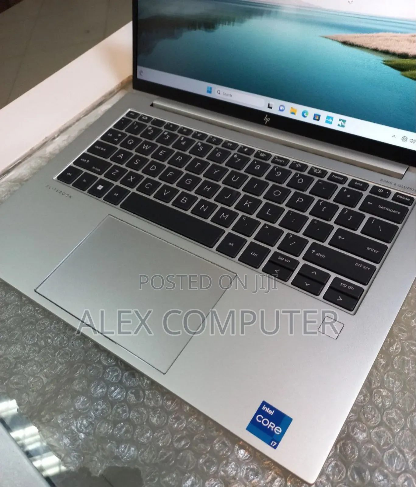 New Laptop HP EliteBook 840 G9 16GB Intel Core I7 SSD 512GB