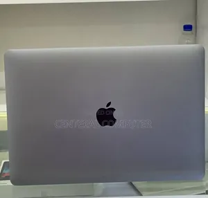 Laptop Apple MacBook 2017 8GB Intel Core I7 SSD 512GB