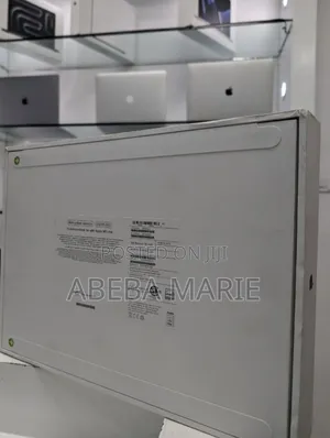 New Laptop Apple MacBook Air 2024 M3 15-Inch 8GB Apple M3 SSD 512GB