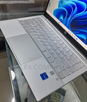 New Laptop HP Pavilion 14 16GB Intel Core I7 SSD 512GB