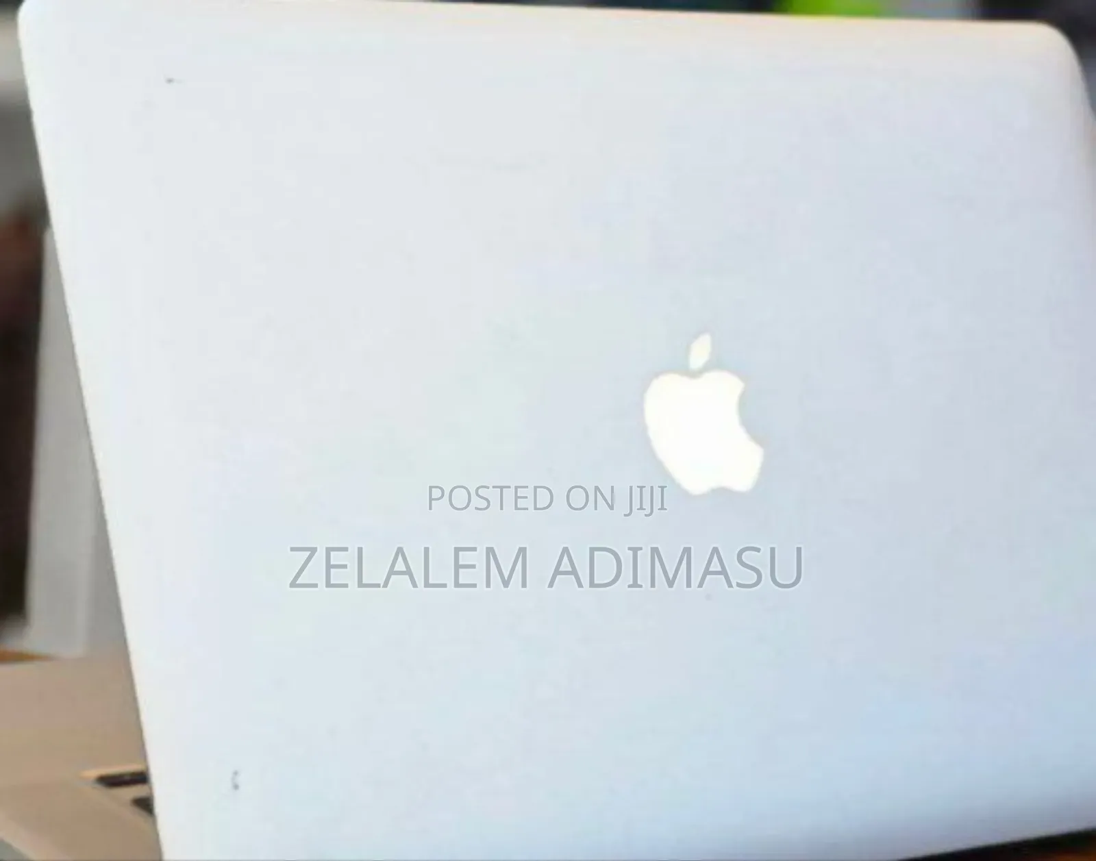 New Laptop Apple MacBook Pro 2015 16GB Intel Core I7 SSD 256GB