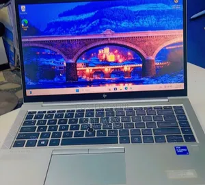 New Laptop HP EliteBook 840 G8 16GB Intel Core I7 SSD 512GB