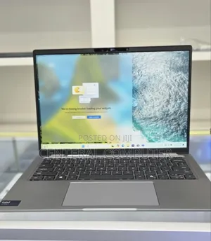 New Laptop Dell 32GB Intel Core Ultra 7 SSD 512GB