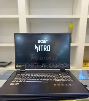 New Laptop Acer Nitro 17 16GB AMD Ryzen 7 SSD 1T