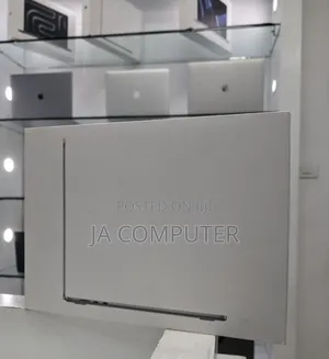 New Laptop Apple MacBook Air 2024 M3 15-Inch 8GB Apple M3 SSD 512GB