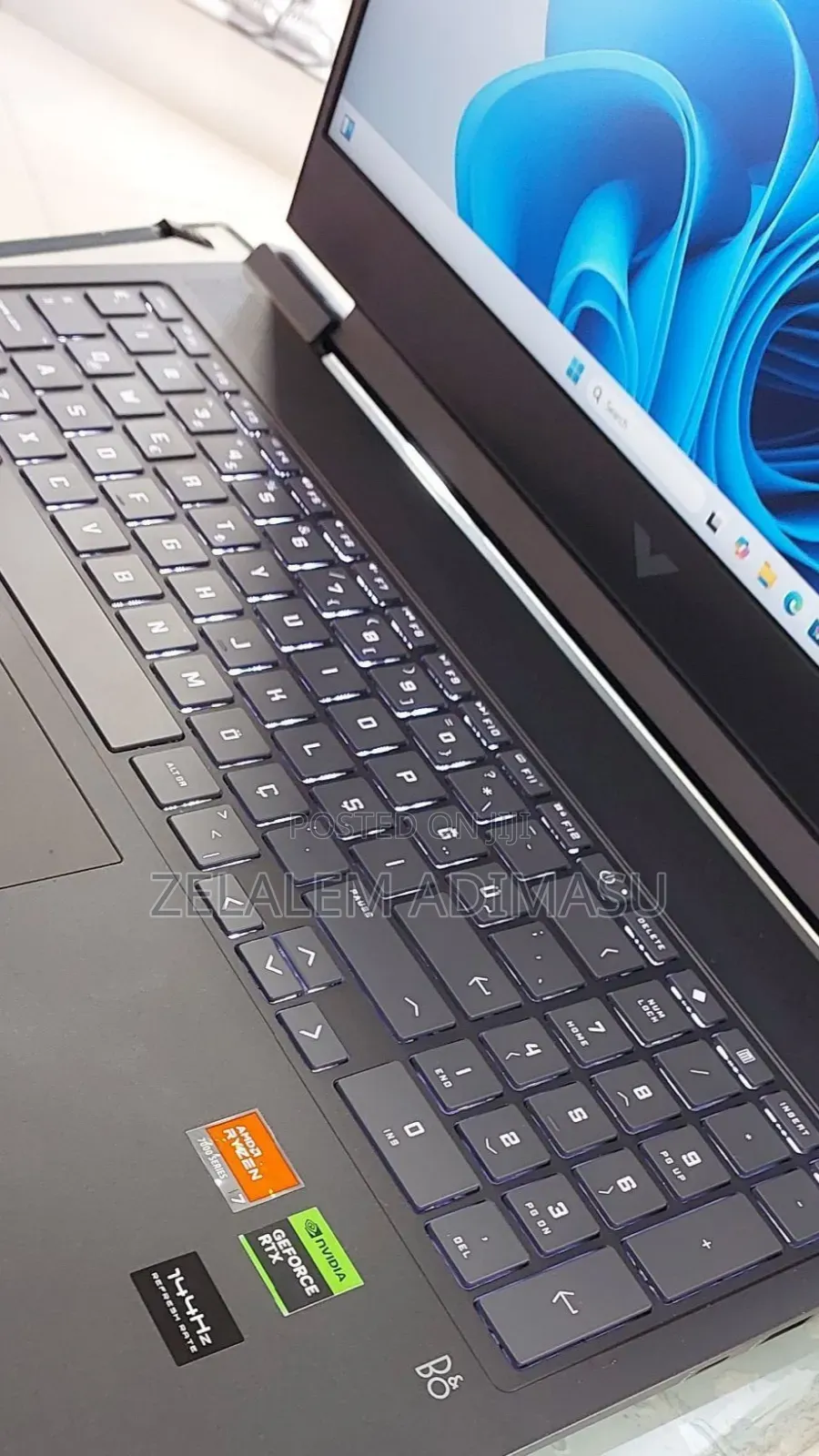 New Laptop HP Victus 16 16GB AMD Ryzen 7 SSD 1T