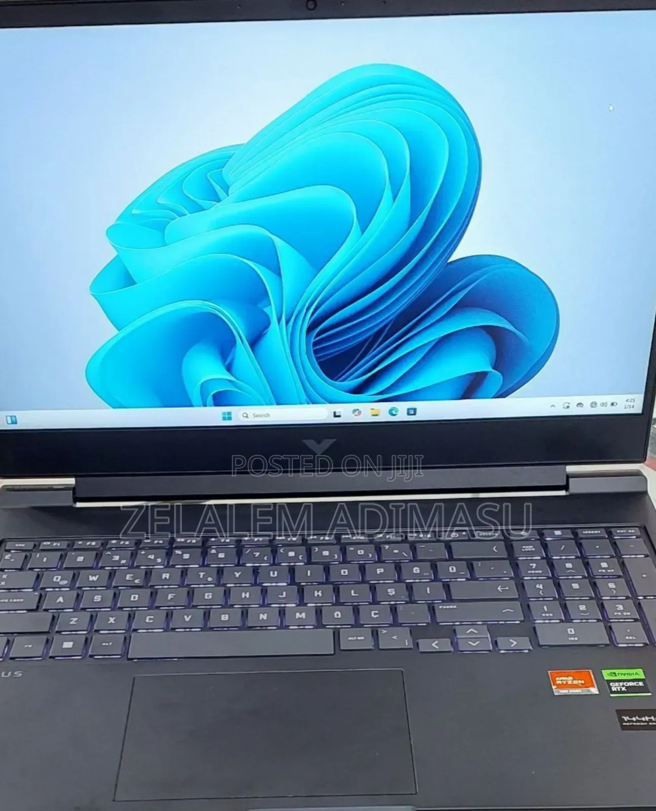 New Laptop HP Victus 16 16GB AMD Ryzen 7 SSD 1T