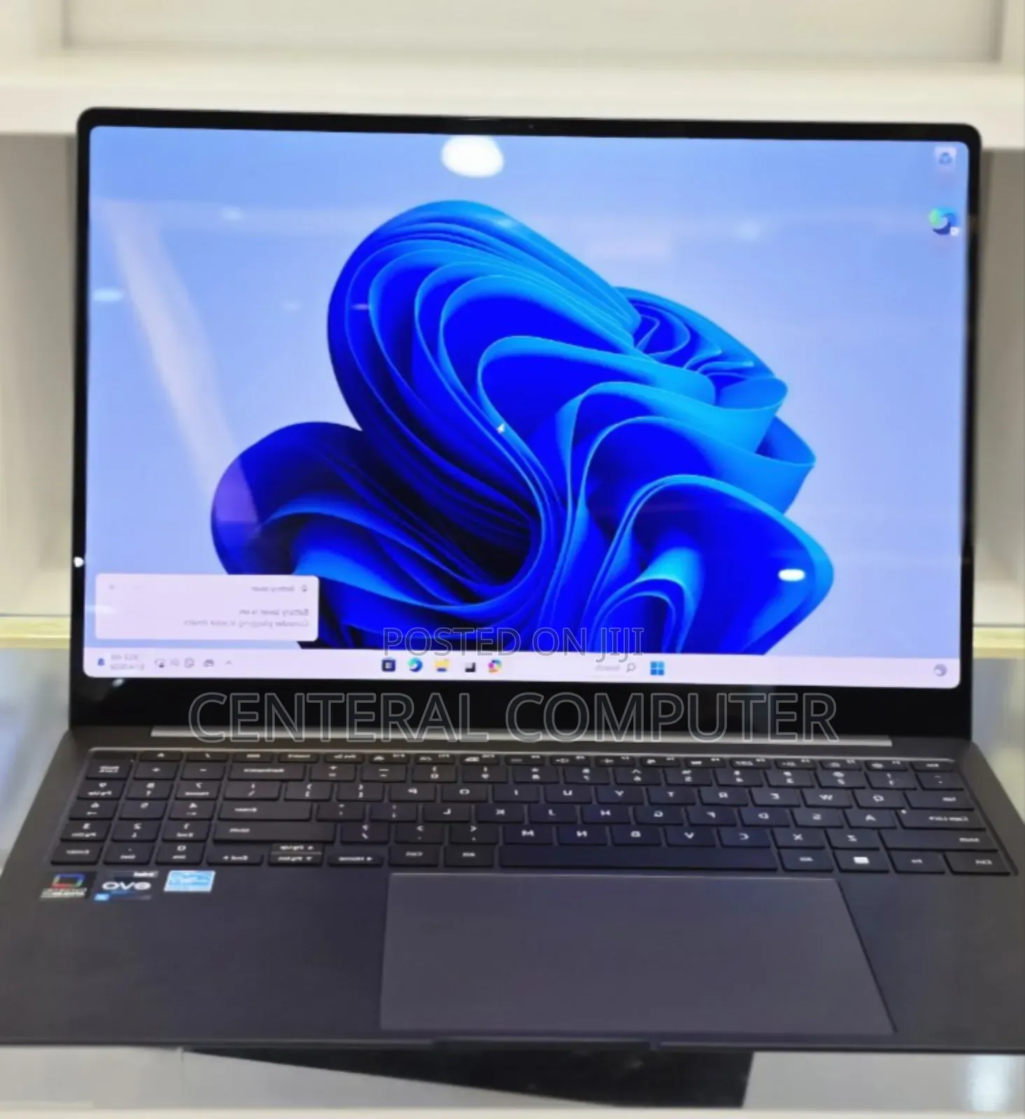 New Laptop Dell XPS 12 (9250) 16GB Intel Core I7 SSD 1T