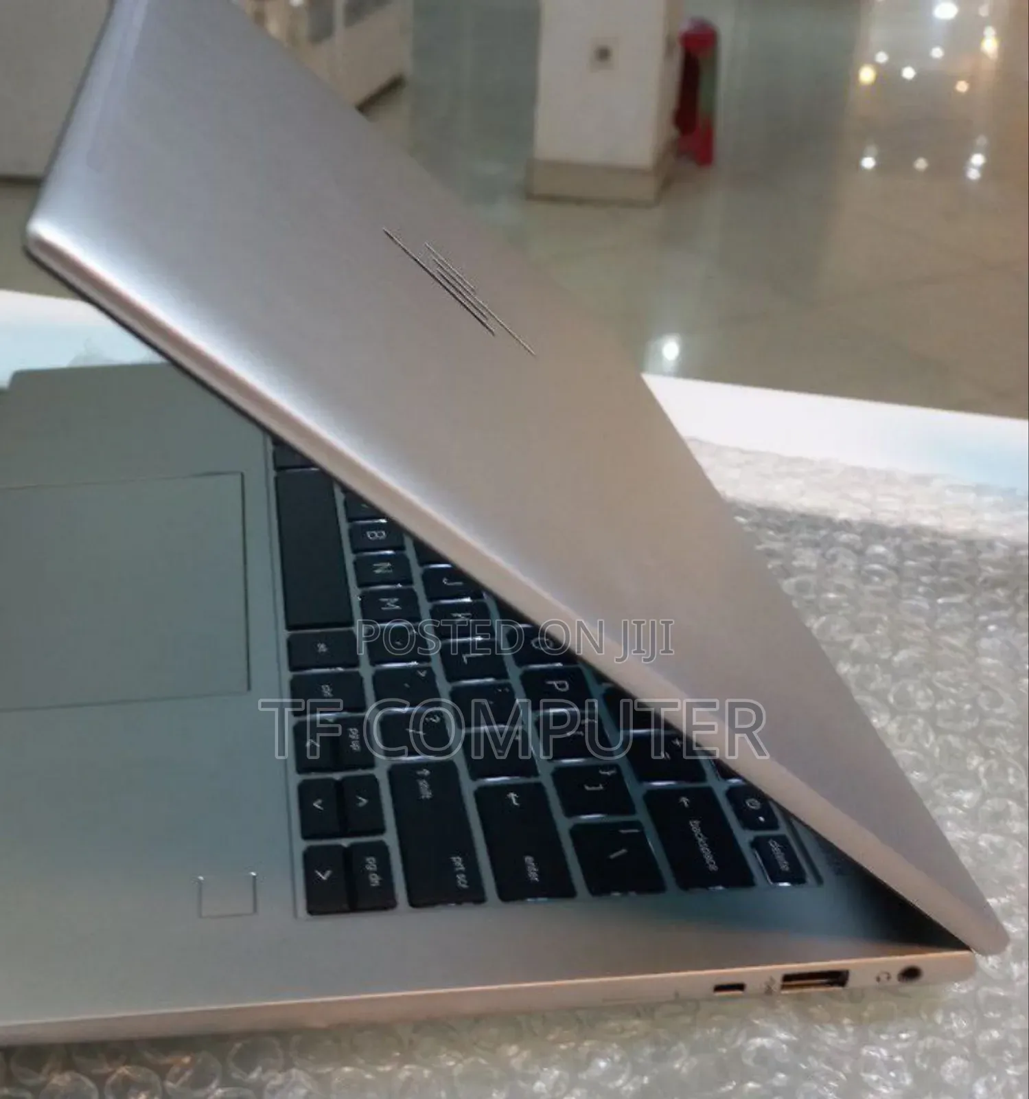 New Laptop HP EliteBook 840 10 16GB Intel Core I7 SSD 512GB