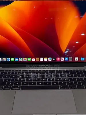 Photo - New Laptop Apple MacBook Pro 2017 8GB Intel Core I5 SSD 512GB