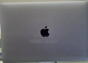 New Laptop Apple MacBook Pro 2017 8GB Intel Core I5 SSD 512GB