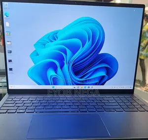 New Laptop Dell Inspiron 16 5620 16GB Intel Core I7 SSD 1T