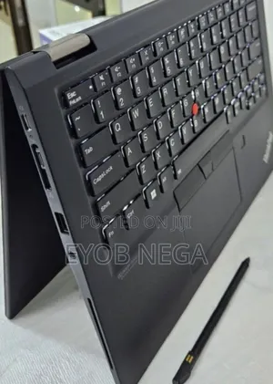 New Laptop Lenovo Thinkpad X13 Yoga 8GB Intel Core I5 SSD 512GB