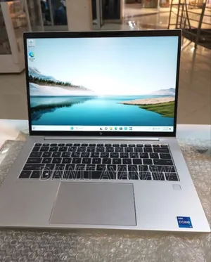 New Laptop HP 16GB Intel Core I7 SSD 512GB