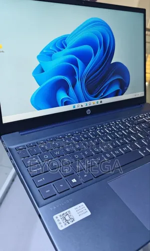 Photo - New Laptop HP ProBook 450 G8 16GB Intel Core I5 SSD 512GB