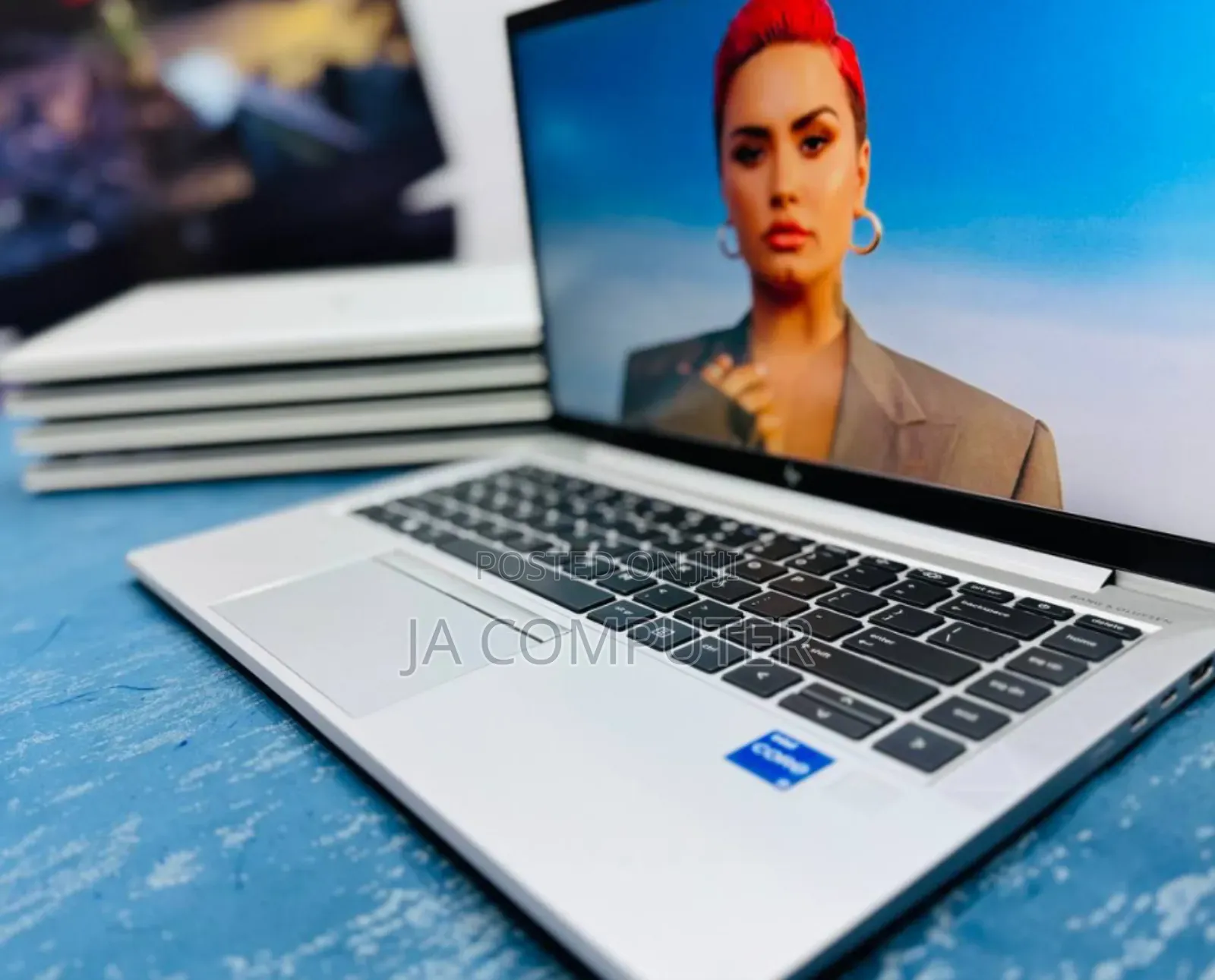 New Laptop HP EliteBook 840 G8 16GB Intel Core I5 SSD 512GB