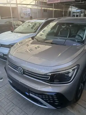 Photo - Volkswagen ID.6 2024 Gray