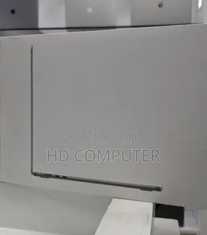 New Laptop Apple MacBook Air 2024 M3 15-Inch 8GB Apple M3 SSD 512GB