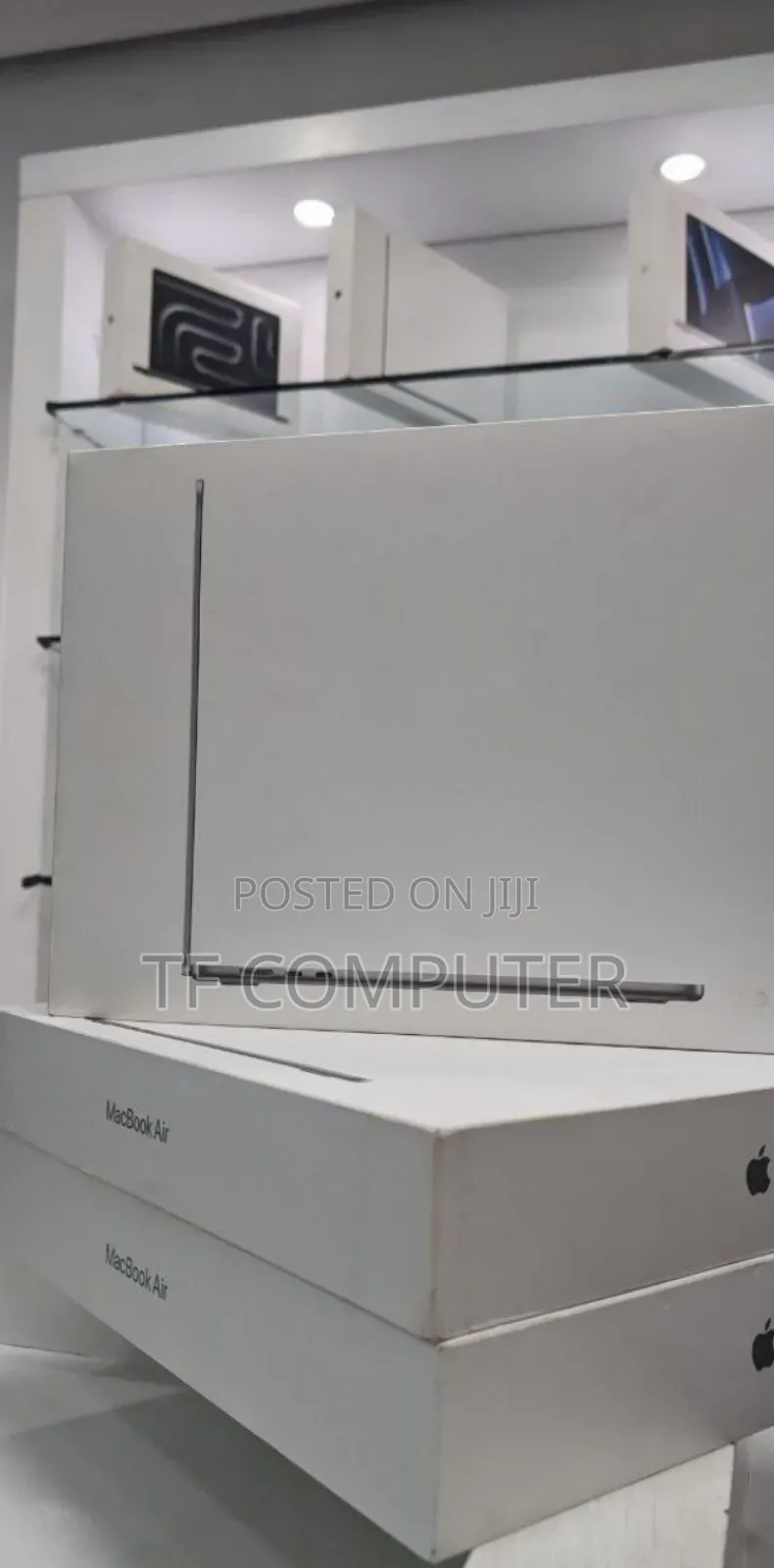 New Laptop Apple MacBook Air 2024 M3 15-Inch 8GB Apple M3 SSD 256GB