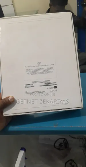 New Apple iPad Pro 12.9 (2021) 1 TB
