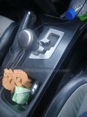 Toyota RAV4 2017 Gold