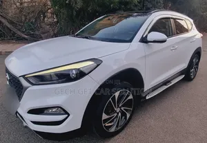 Hyundai Tucson 2019 White