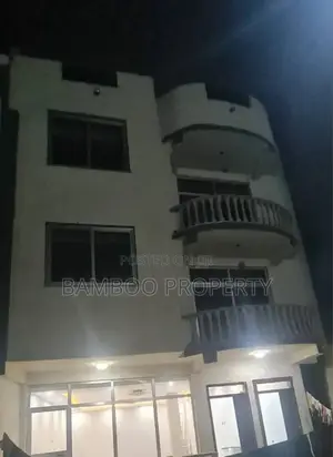 Photo - 6bdrm Villa in Bole for rent