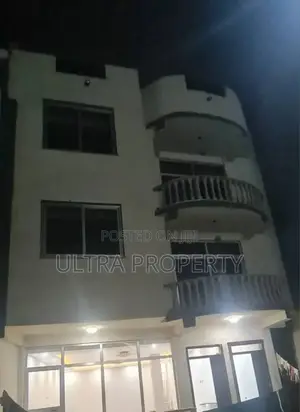 6bdrm Villa in Bole for rent