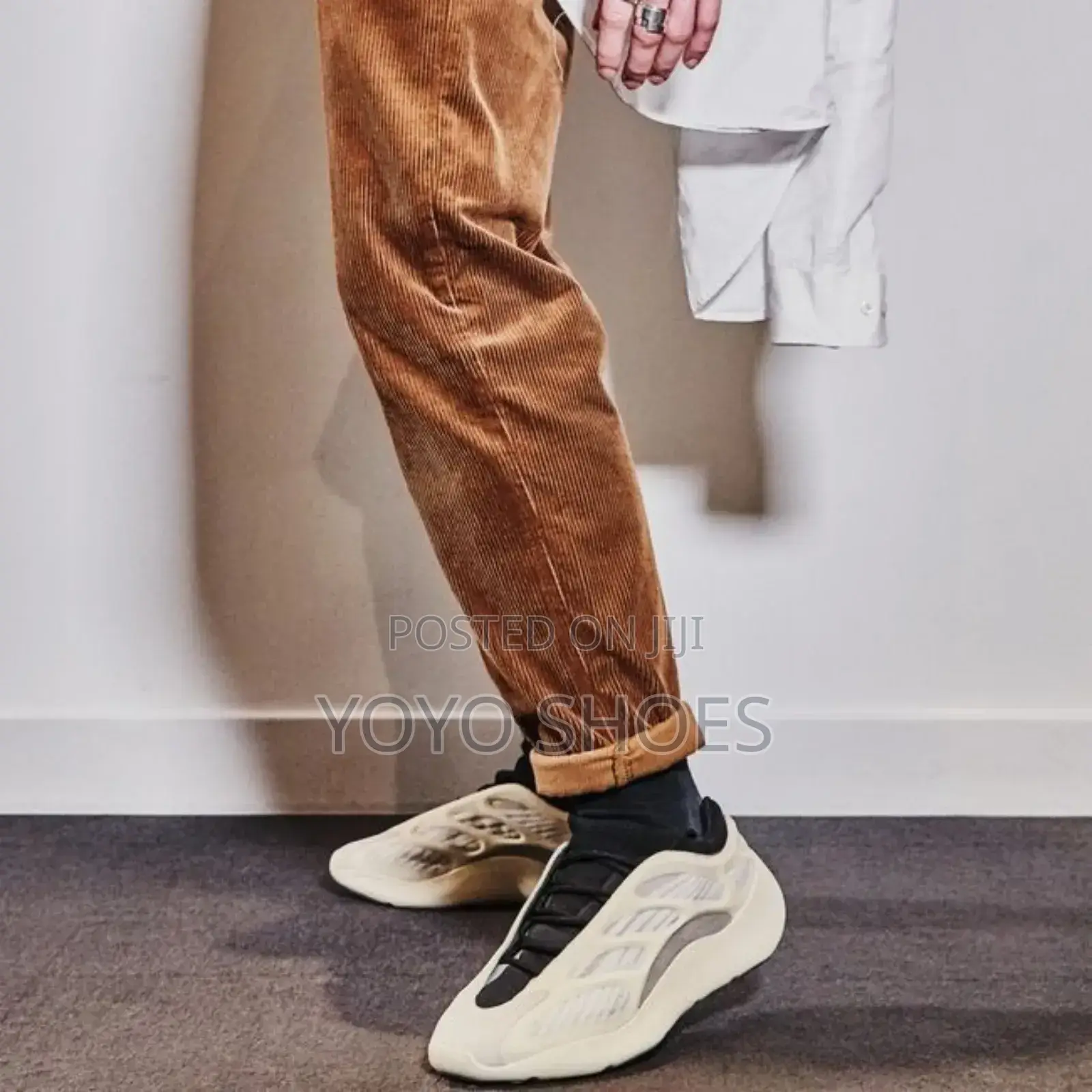Adidas Yezzy 700 V3