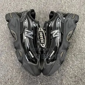 Photo - New Balance 1000