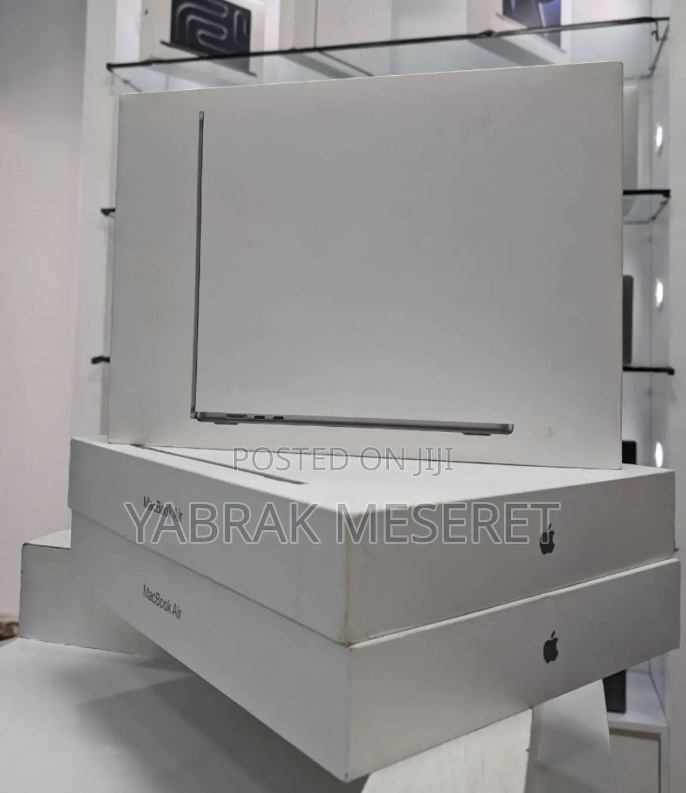 New Laptop Apple MacBook Air 2024 M3 15-Inch 8GB Apple M3 SSD 512GB