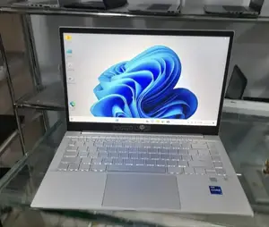 New Laptop HP Pavilion 14 16GB Intel Core i7 SSD 512GB
