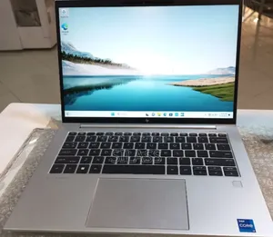 New Laptop HP EliteBook 840 G9 16GB Intel Core I7 SSD 512GB