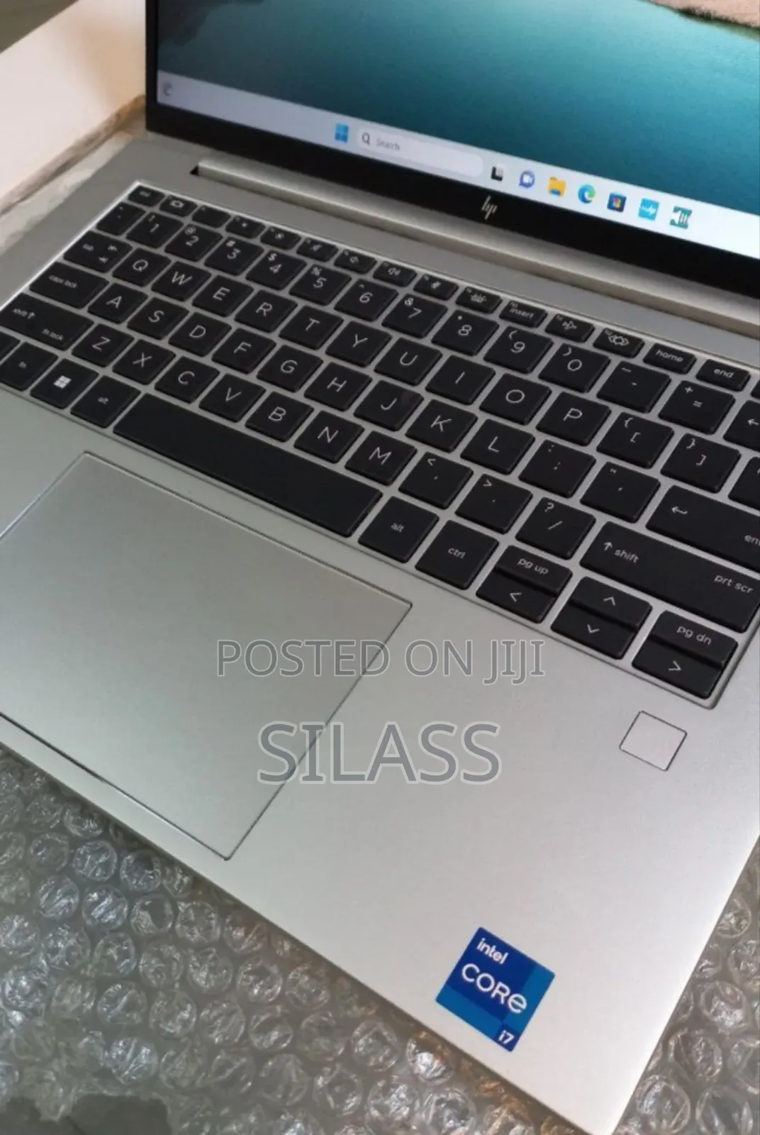New Laptop HP EliteBook 840 G9 16GB Intel Core I7 SSD 512GB