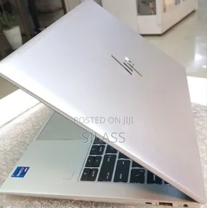New Laptop HP EliteBook 840 G9 16GB Intel Core I7 SSD 512GB