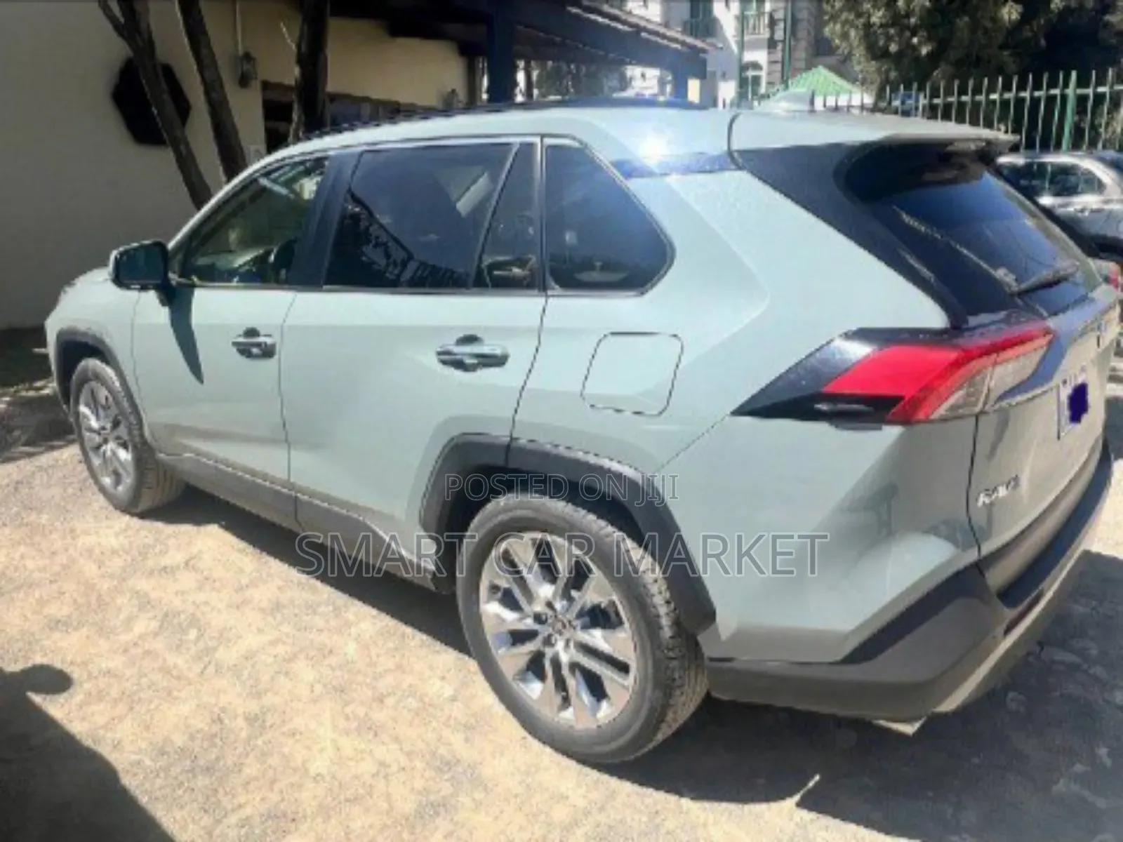 Toyota RAV4 2020 Green