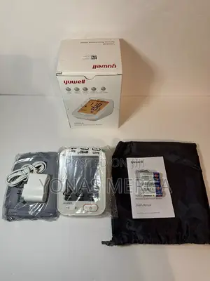 Photo - Arm Digital Blood Pressure Monitor Ye670d1+1bpm5¥5bp Monitor