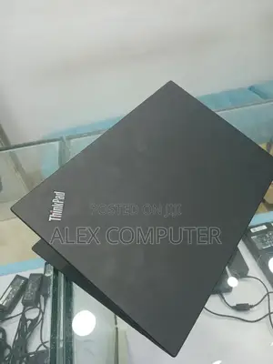 New Laptop Lenovo ThinkPad T495s 16GB AMD Ryzen 5 SSD 512GB