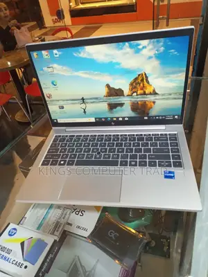 New Laptop HP EliteBook 840 G5 16GB Intel Core I5 SSD 512GB