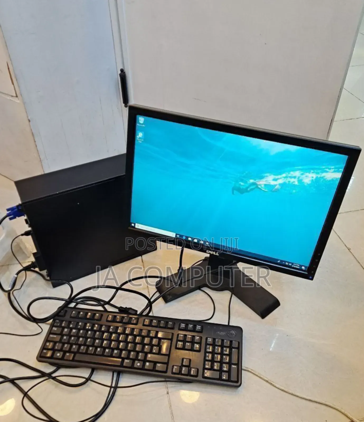 New Desktop Computer Dell OptiPlex 3020 4GB Intel Core I5 HDD 500GB