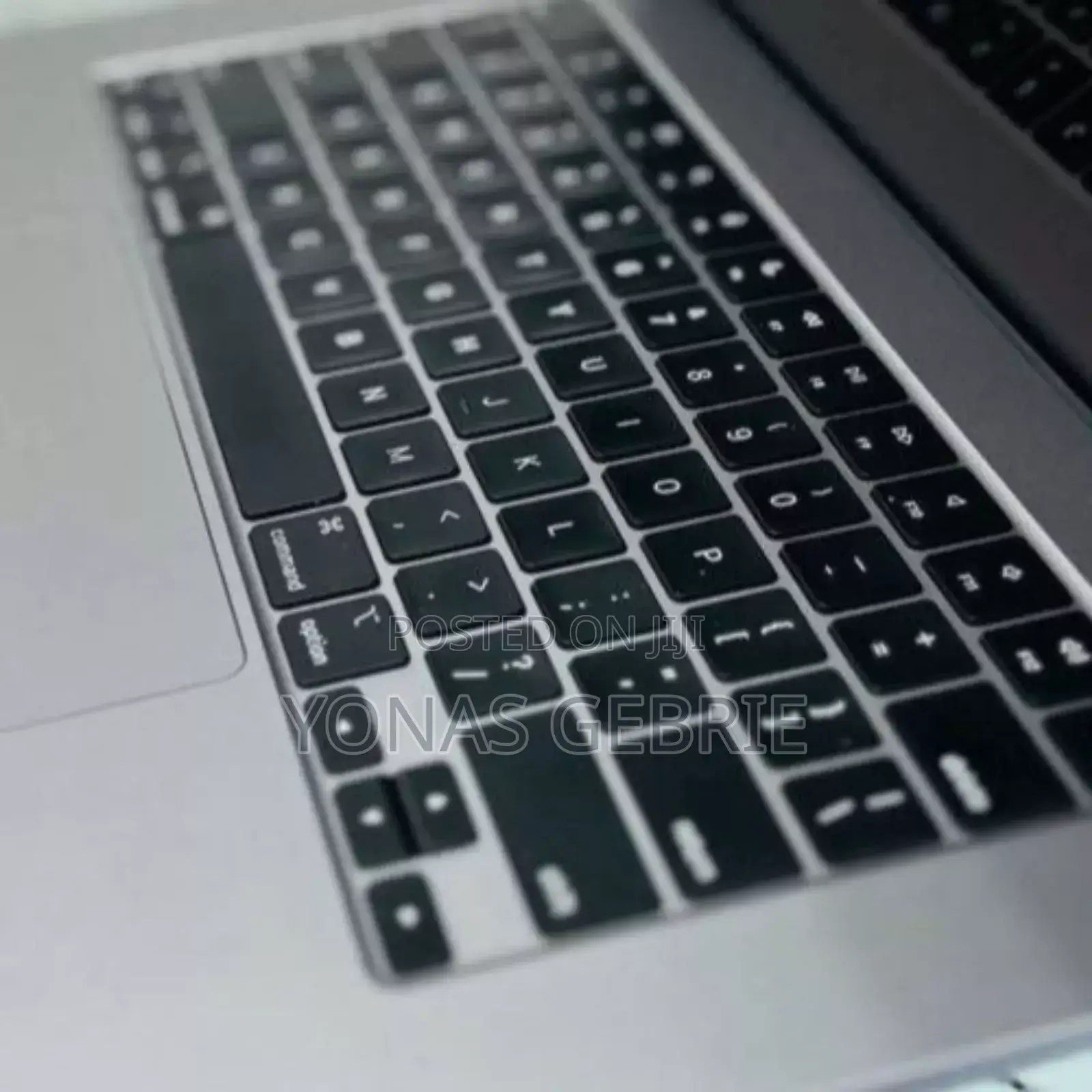 New Laptop Apple MacBook Air 2024 M3 15-Inch 8GB Apple M3 SSD 256GB