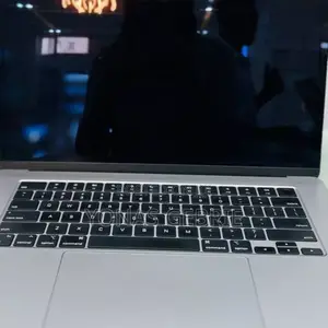 New Laptop Apple MacBook Air 2024 M3 15-Inch 8GB Apple M3 SSD 256GB