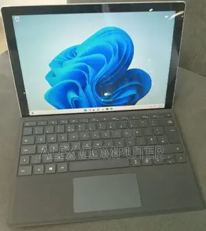 New Laptop Microsoft Surface Pro 7 8GB Intel Core I5 SSD 256GB