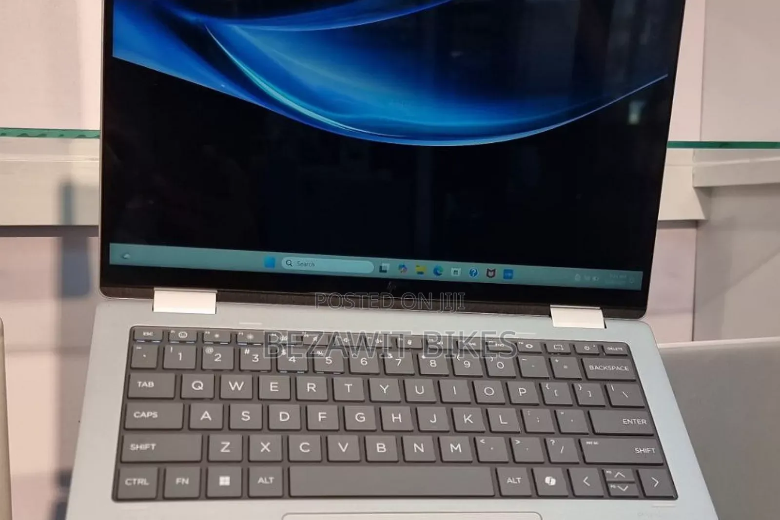 New Laptop HP Envy X360 16GB AMD Ryzen 7 SSD 1T