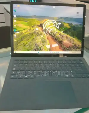 New Laptop Microsoft Surface Laptop 3 16GB Intel Core I7 SSD 256GB