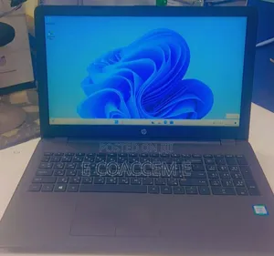 New Laptop HP 4GB Intel Core I3 SSD 500GB