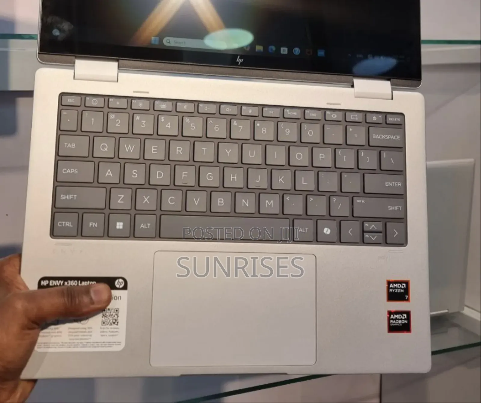 New Laptop HP Envy X360 16GB AMD Ryzen 7 SSD 1T