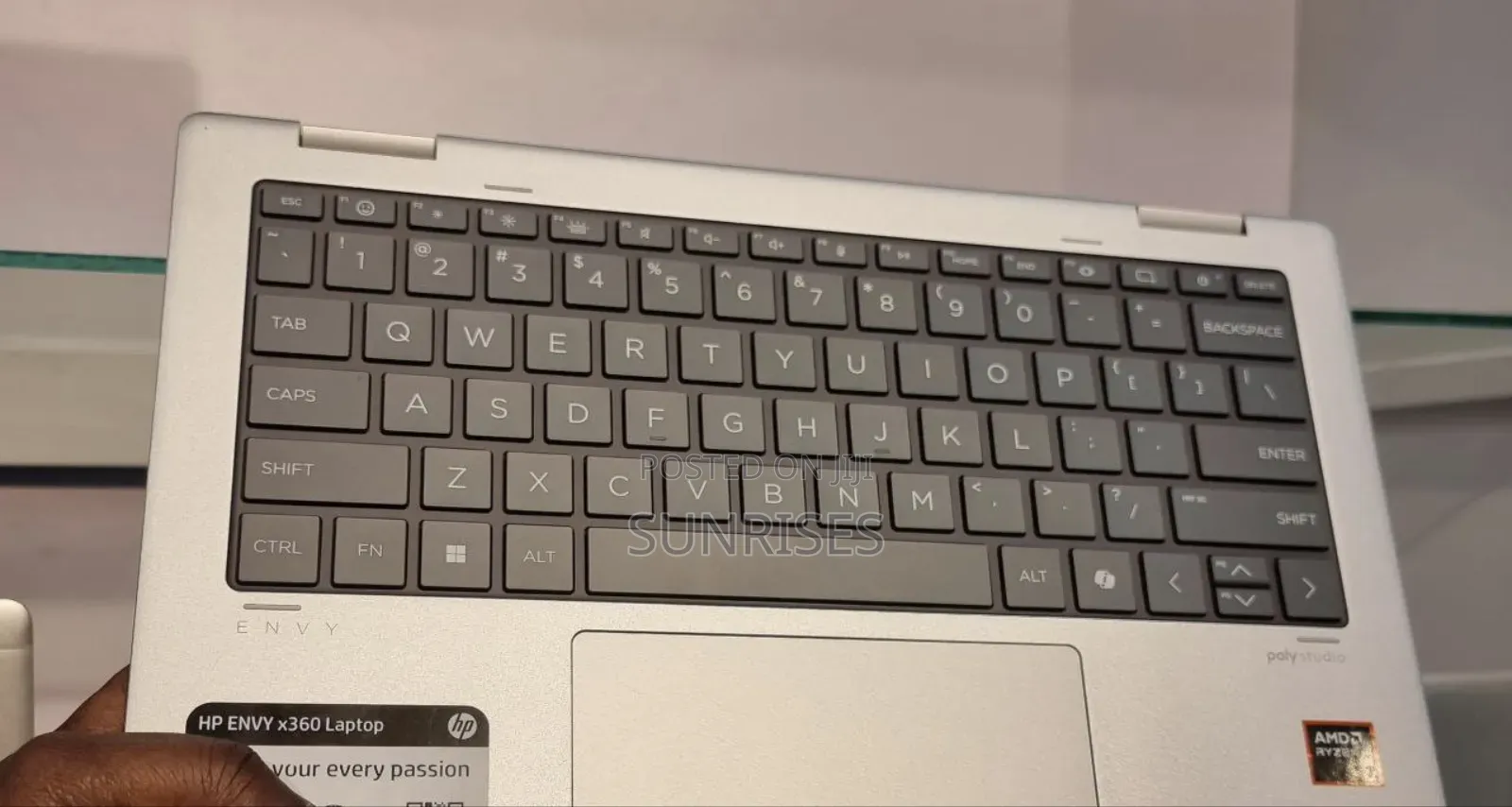 New Laptop HP Envy X360 16GB AMD Ryzen 7 SSD 1T