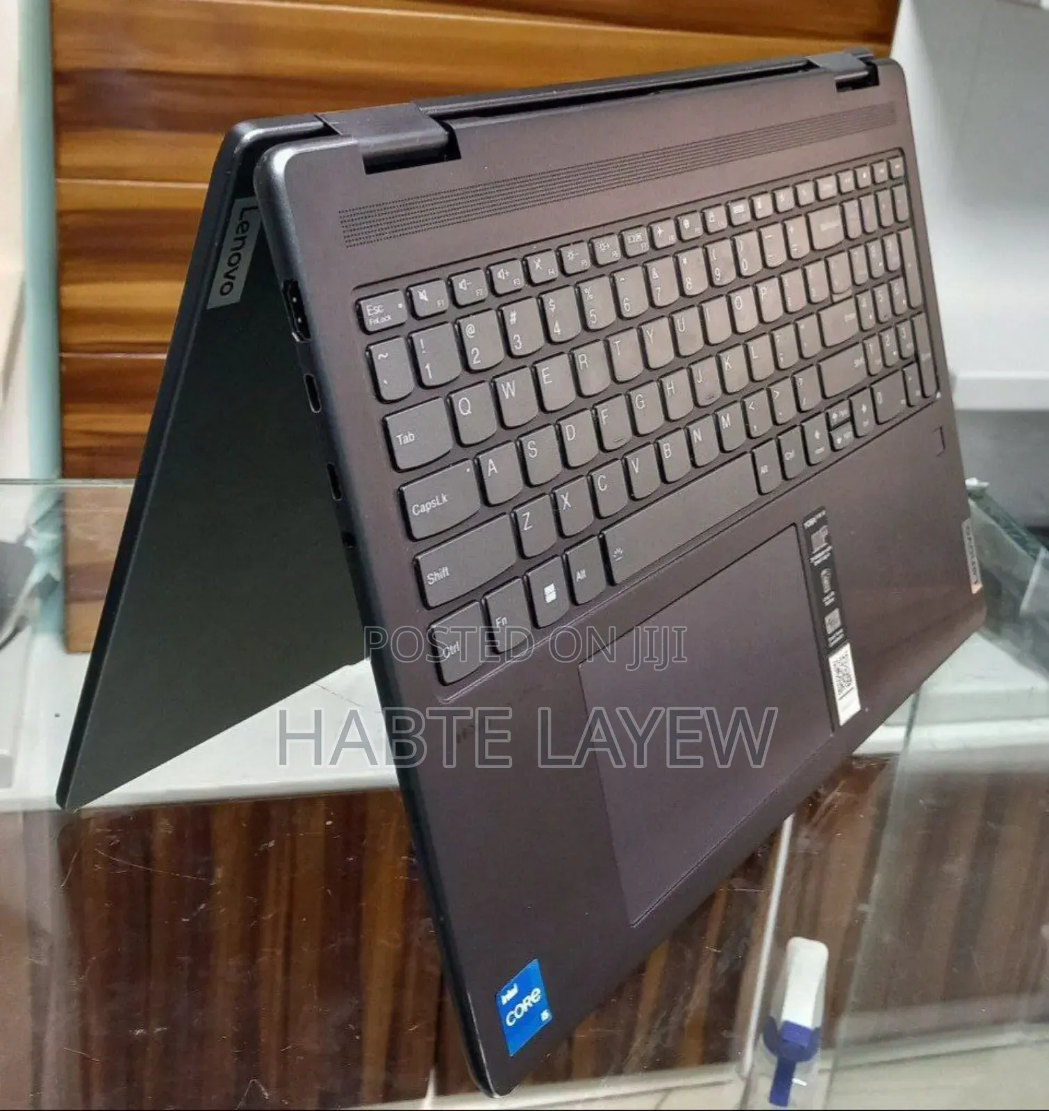 New Laptop Lenovo ThinkPad Yoga 16GB Intel Core I7 SSD 512GB