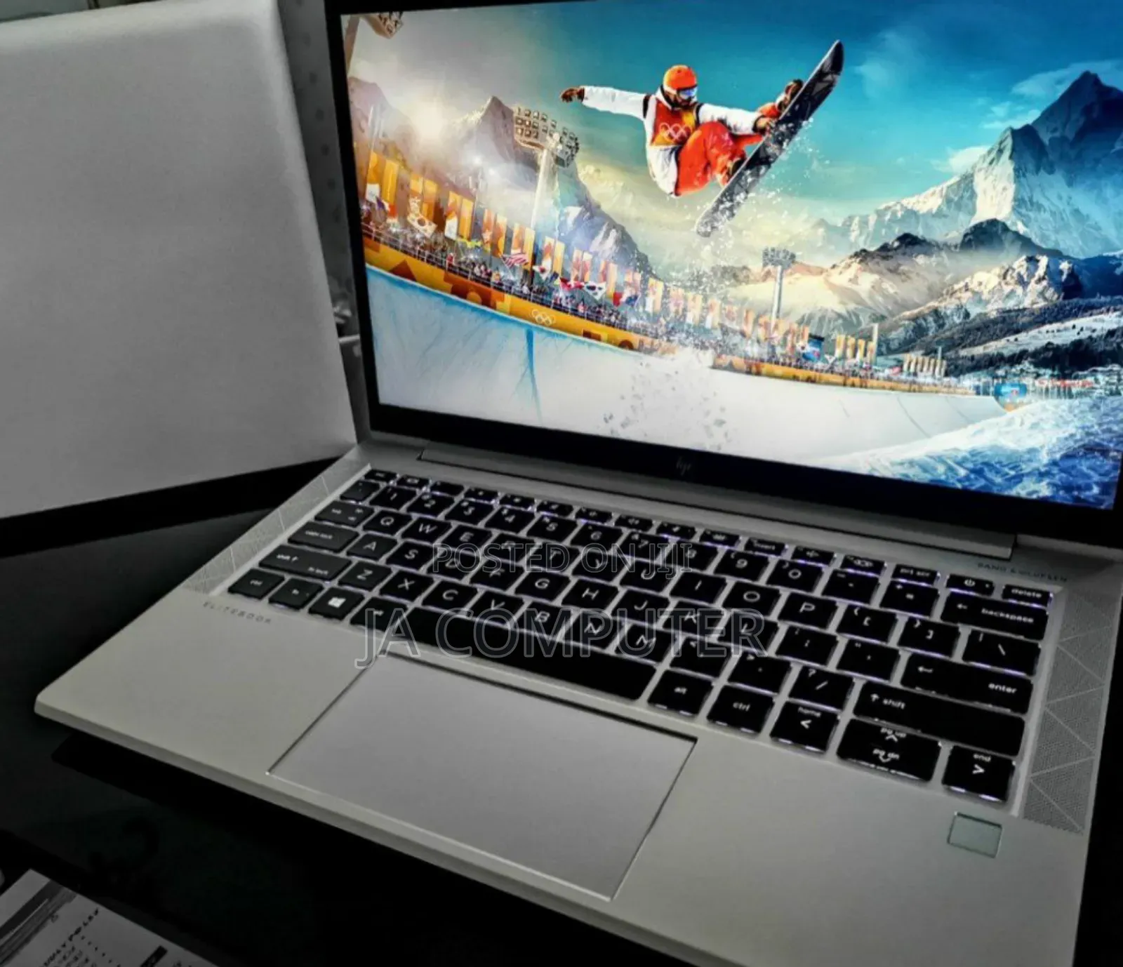 New Laptop HP EliteBook 830 G7 16GB Intel Core I7 SSD 512GB